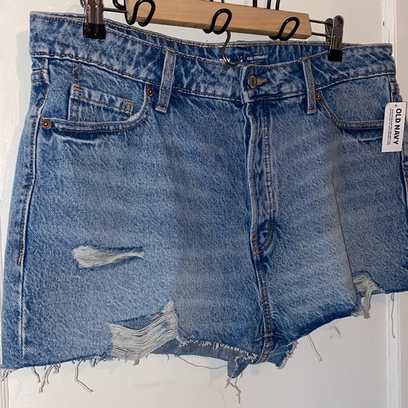 Old Navy Pants - Old Navy O.G. High-Rise distressed denim jean short shorts